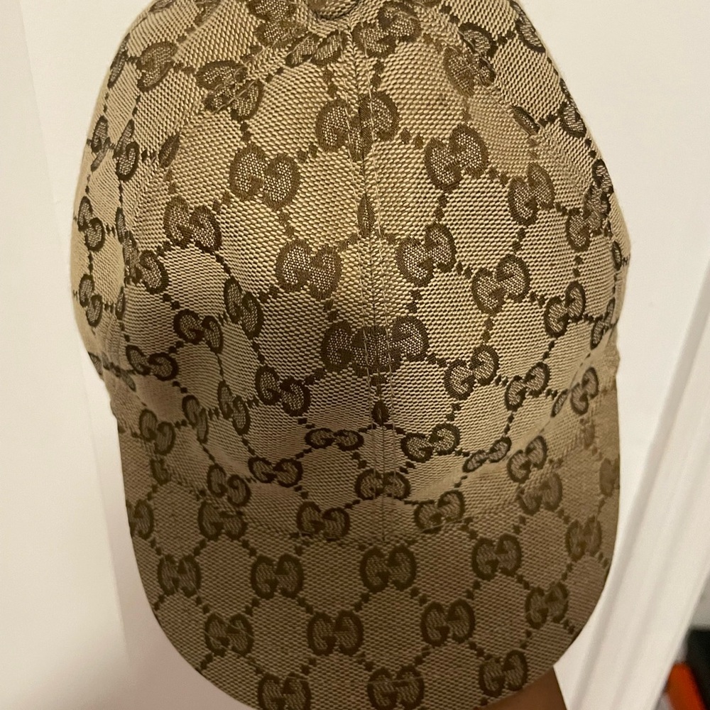 Gucci Beige Monogram Cap
